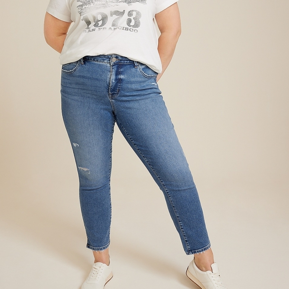 Women's Ankle Straight Jeans